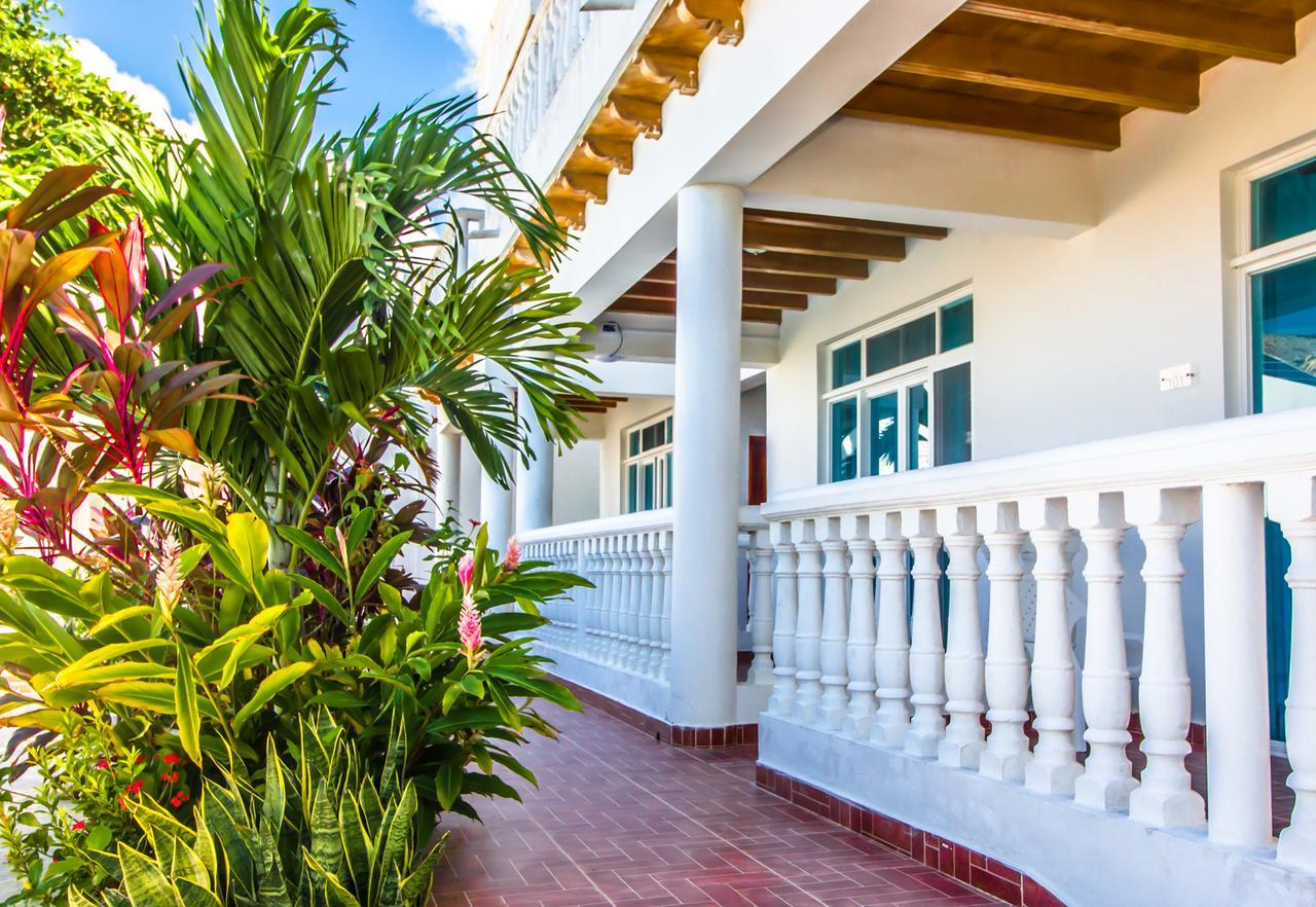 Hotel Aria Manzanillo Cartagena エクステリア 写真